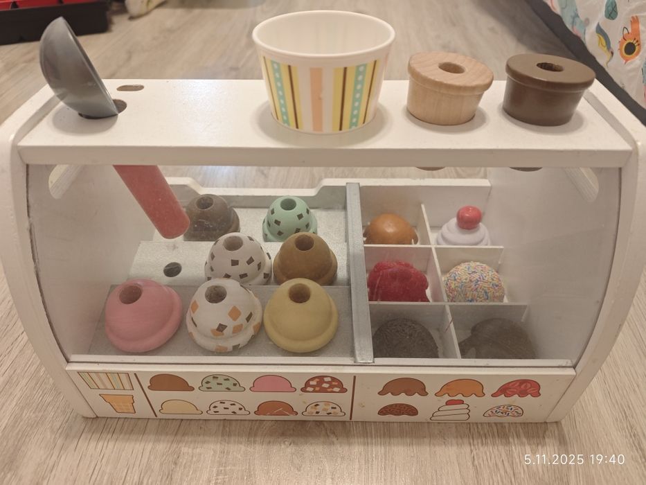 Drewniana lodziarnia melisa&doug