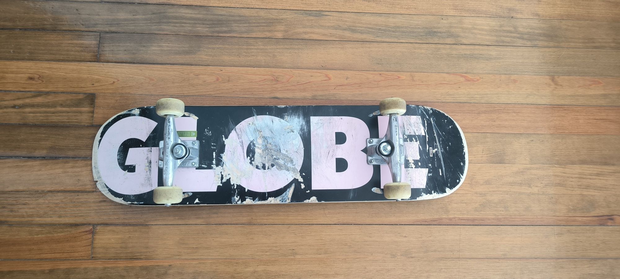 Skate Globe usado