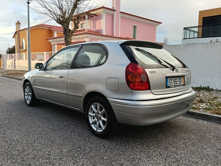 Toyota Corolla - 100.000km - 2.0 diesel