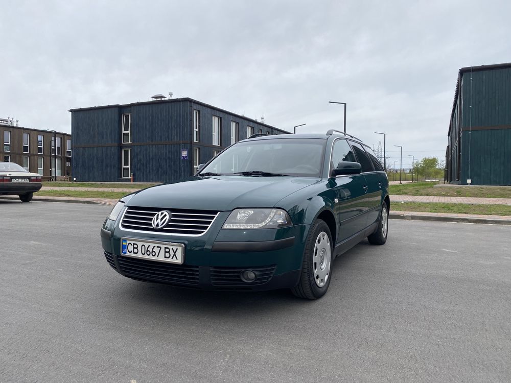 Volkswagen  Passat 2001 год