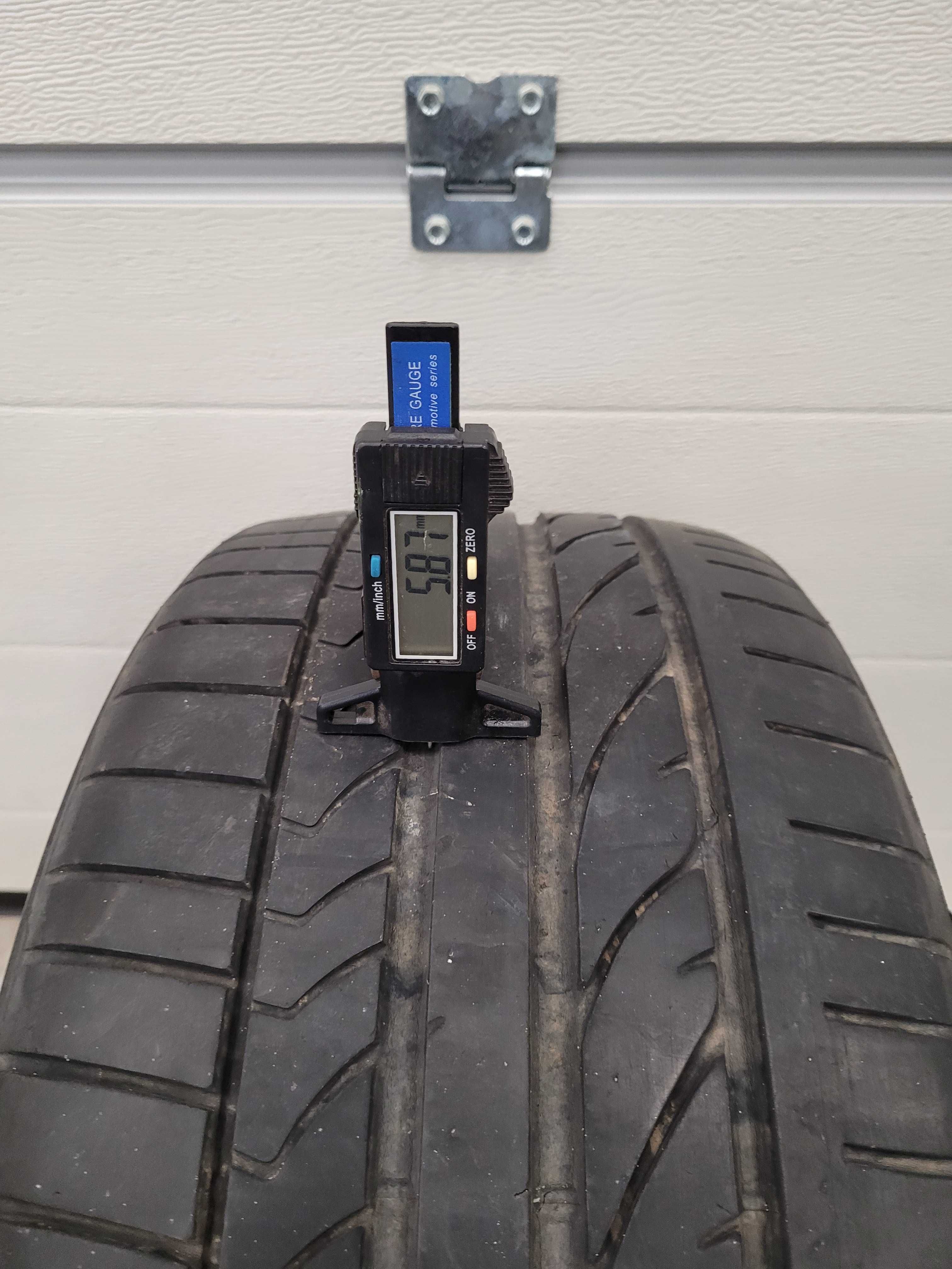 Opona Bridgestone 245/35 R 18