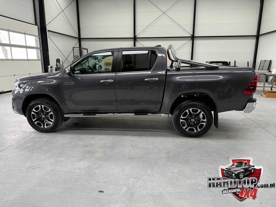 Orurowanie Boczne PROGI Stopnie do wsiadania Toyota Hilux