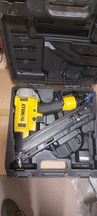 Цвяхозабивач! Нейлер фінішний Dewalt 25мм-64мм. 15 калібр.