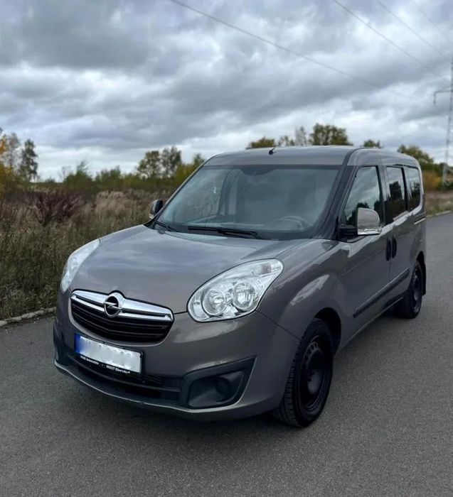 Opel Combo 1.4Turbo  135tyś km.