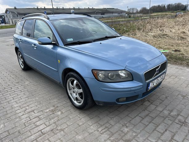 Volvo V50 2005r 2.0 diesel 6 biegów przebieg 297.000km