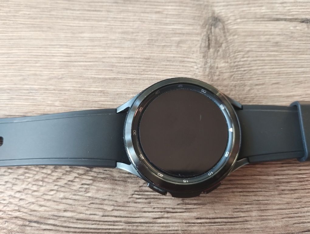 Zegarek Samsung Galaxy Watch 4 classic