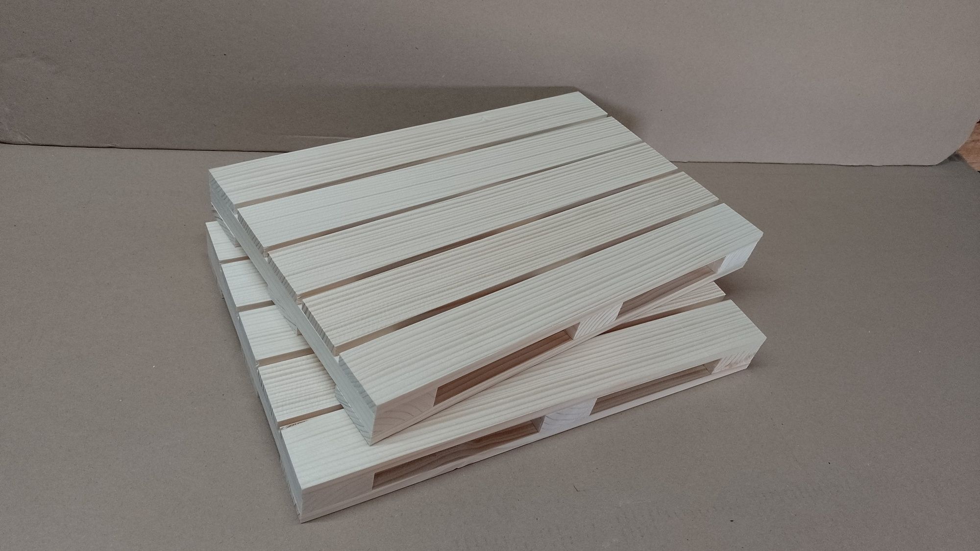 Paleta mini 25x39cm taca podstawa drewniana z drewna NIE SKLEJKA