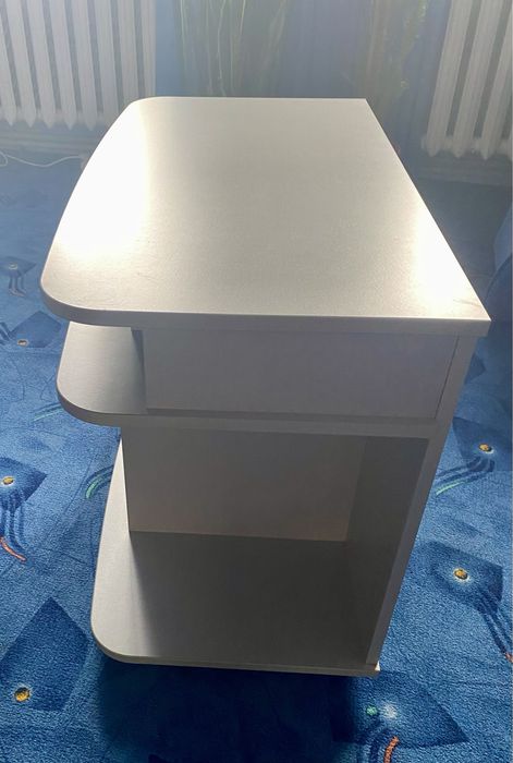 Тумбочка під телевізор