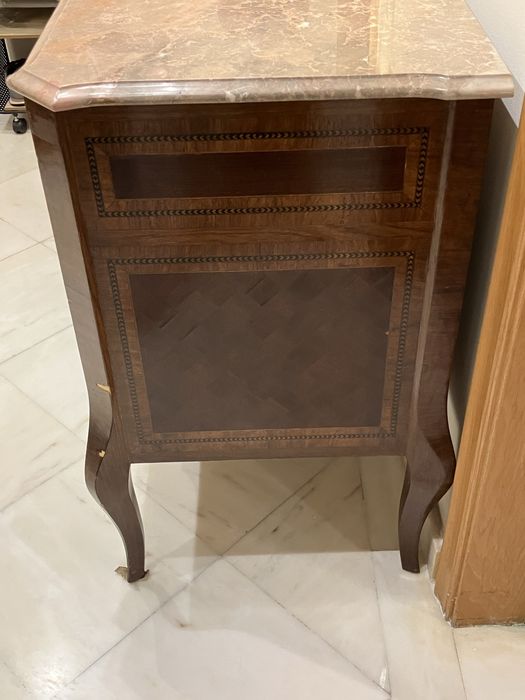 Cómoda antiga para recuperar