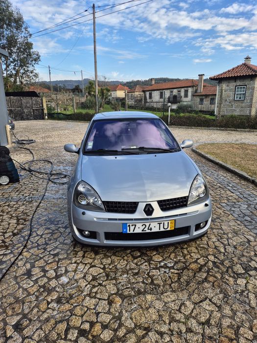 Renault clio 2 estilo RS
