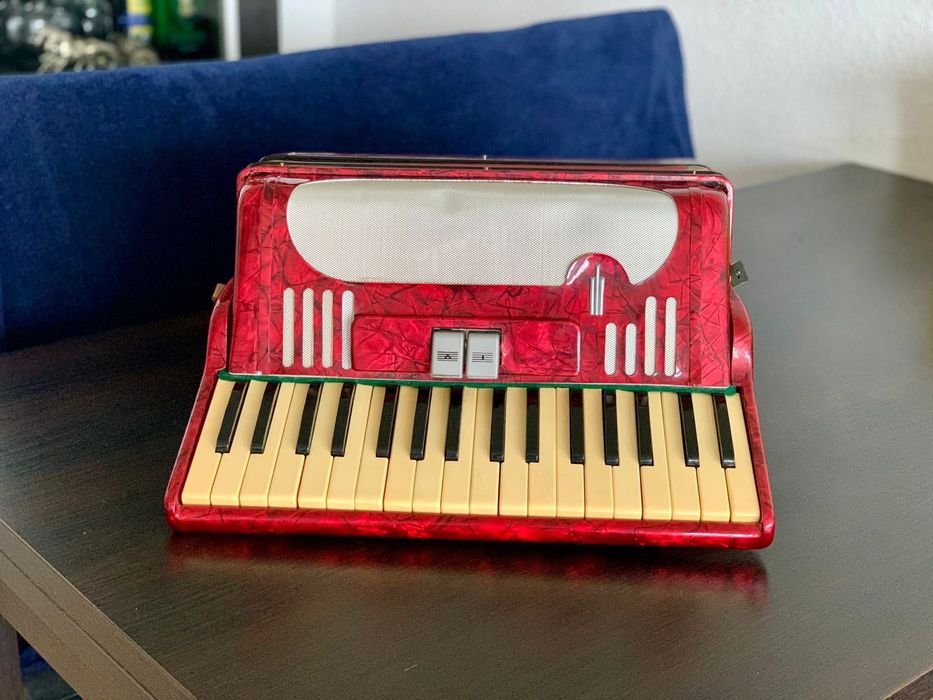 Akordeon 80 basowy