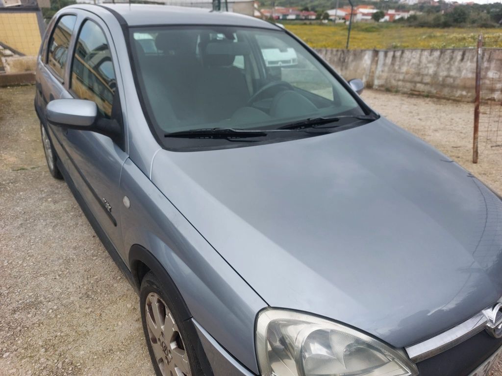 Opel corsa 1.2  16v