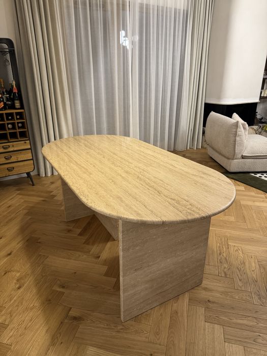 Piękny stół z trawertynu 180 x 90