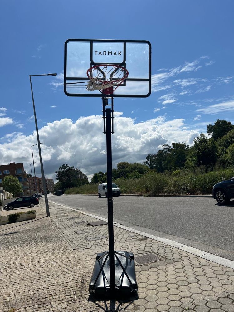 Tabela de Basquetebol com Altura Ajustável de 2,40 m a 3,05 m B700 PRO