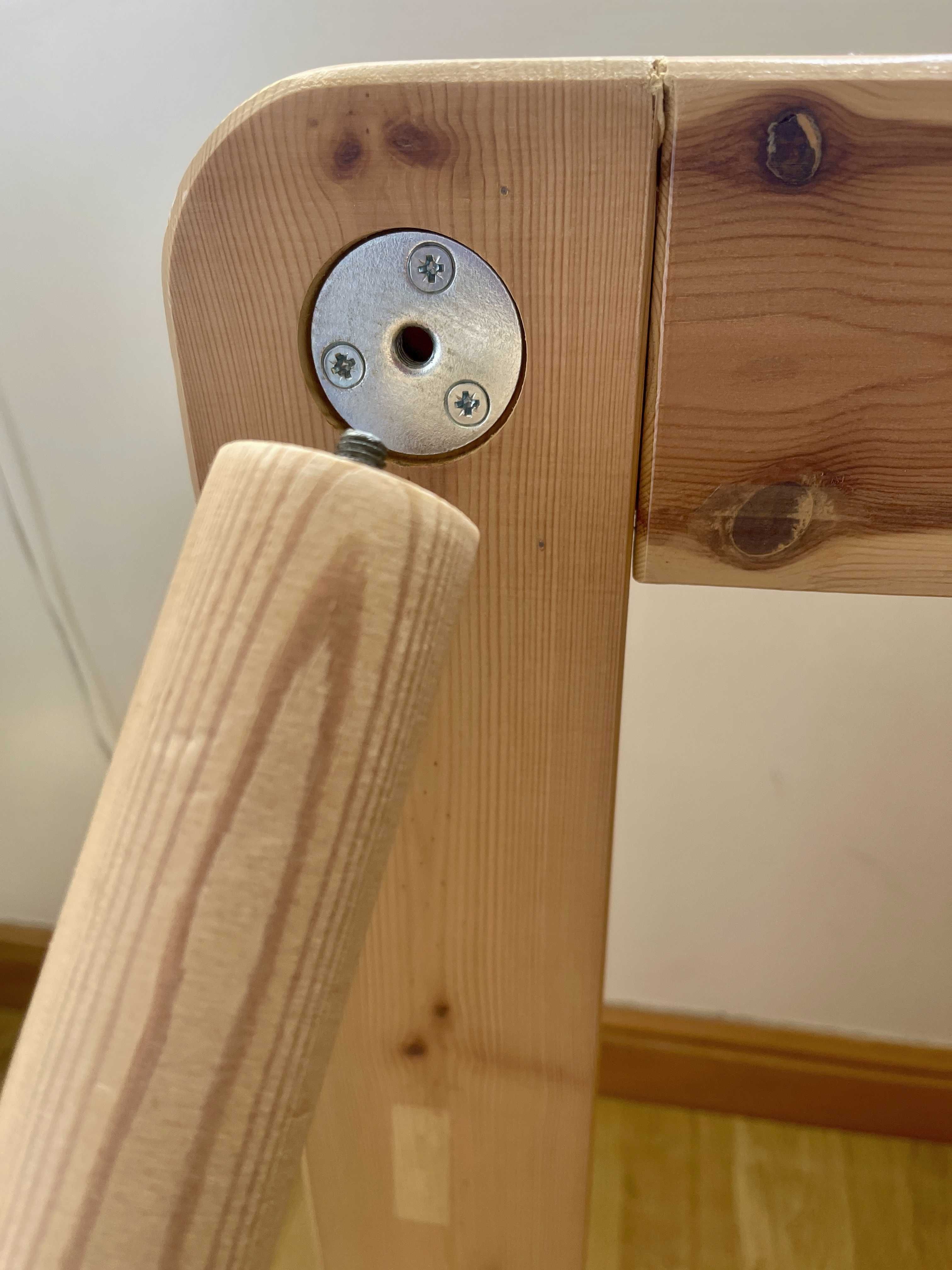 Conjunto de mesa e cadeira infantil – IKEA