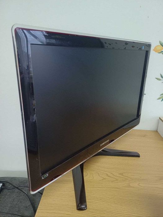 Монітор 23" Samsung BX2335 Black
