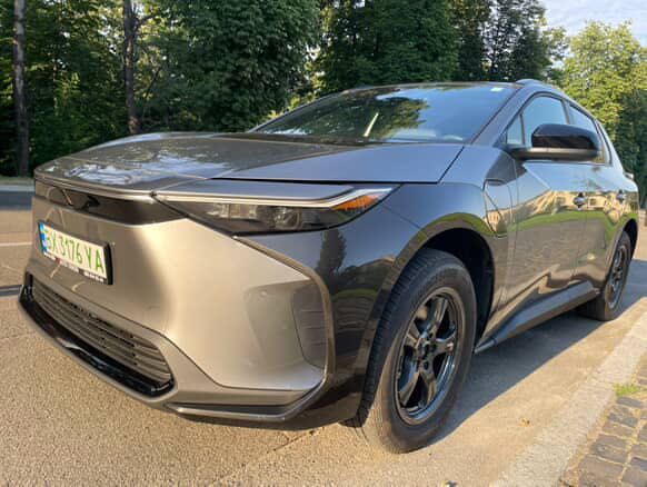 Toyota BZ4X 2024 (XLE) Japan AWD