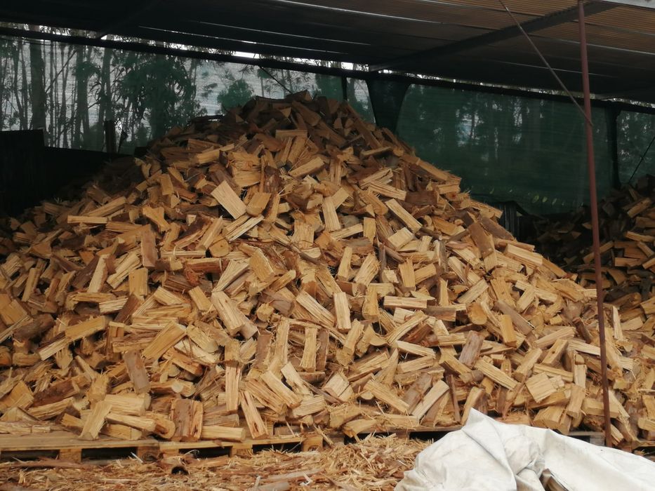 Lenha para aquecimento