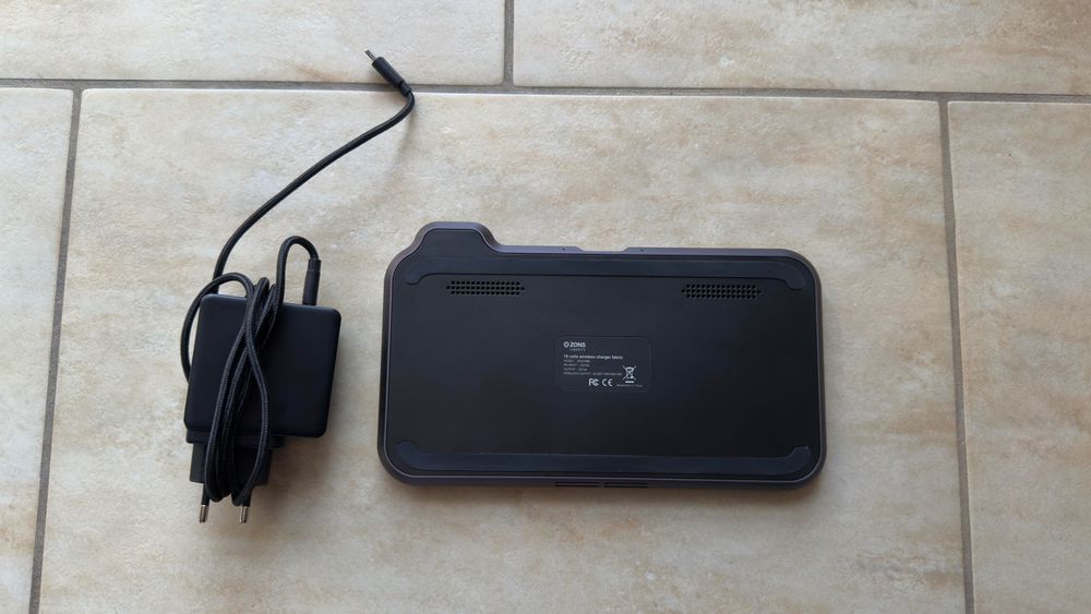 Ładowarka indukcyjna na 2 telefony + usb iPhone Zens Liberty ZEDC08B