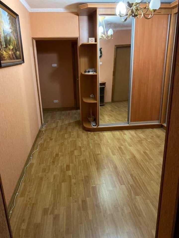 Оренда кімнати в 3 кімнатній квартирі (Здановської 83 А) ВДНХ-ІПОДРОМ