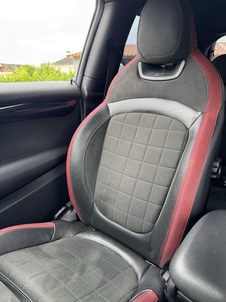 Mini John Cooper Works 231cv