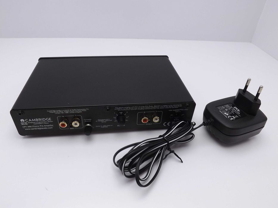 Przedwzmacniacz gramofonowy Cambridge Audio CP1
