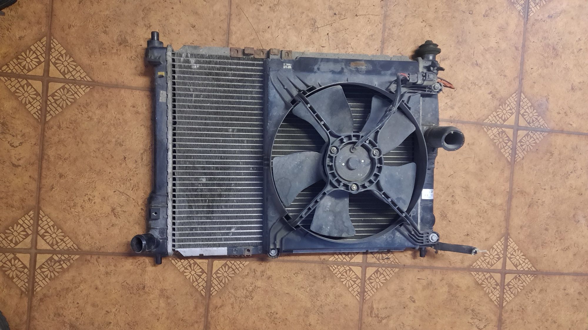 Chłodnica wody wentylator Daewoo Lanos 1.5 1998r