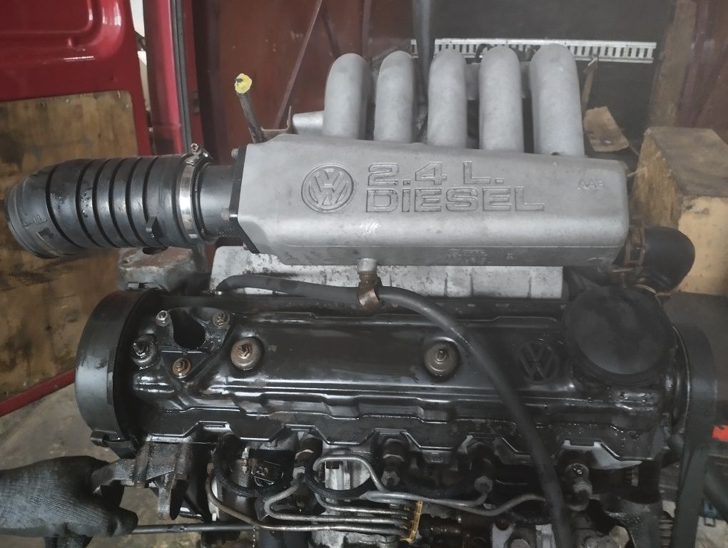 Мотор VolkswagenТ4 2.4 D AAB 074103021.
