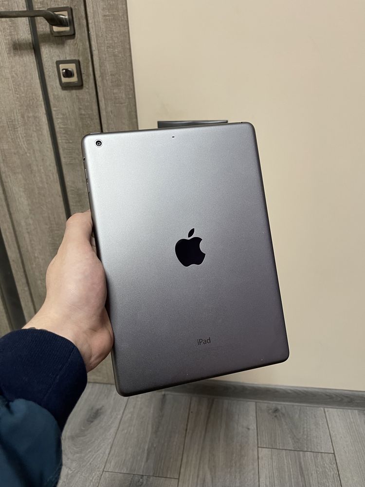 Ipad air 1 32gb wifi ( кількість в наявності )