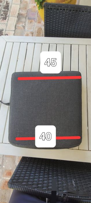 Almofada e cabeceira de cadeira