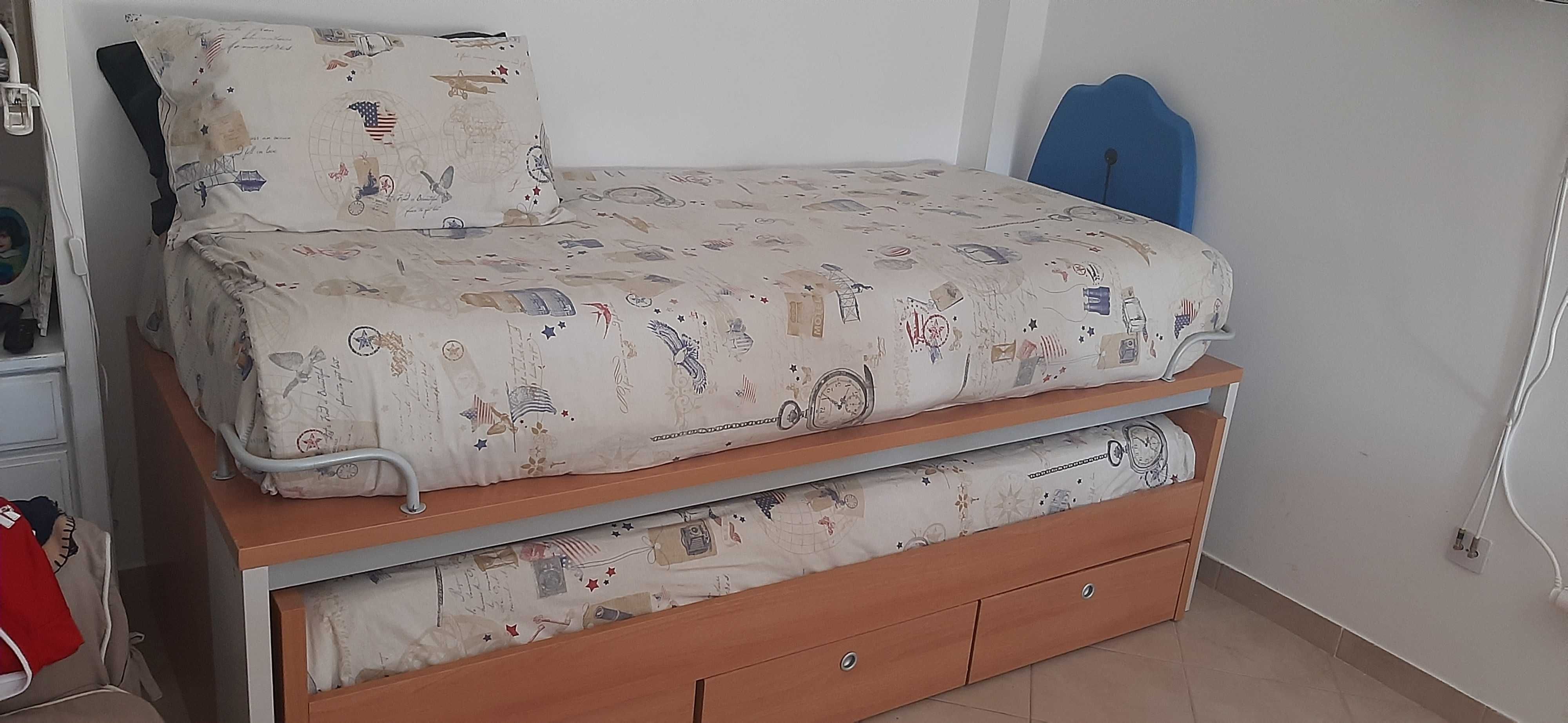 2 Camas criança com 2 colchões