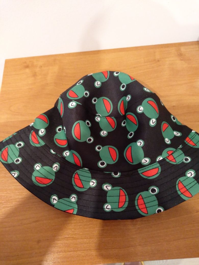 Nowy kapelusz w żaby, bawełna 100%, nowy