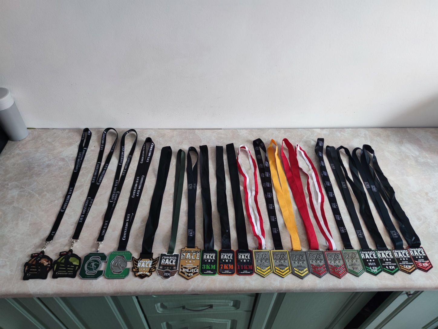 Medale medal sportowe bief biegi comandos racek Kraków  comandosik