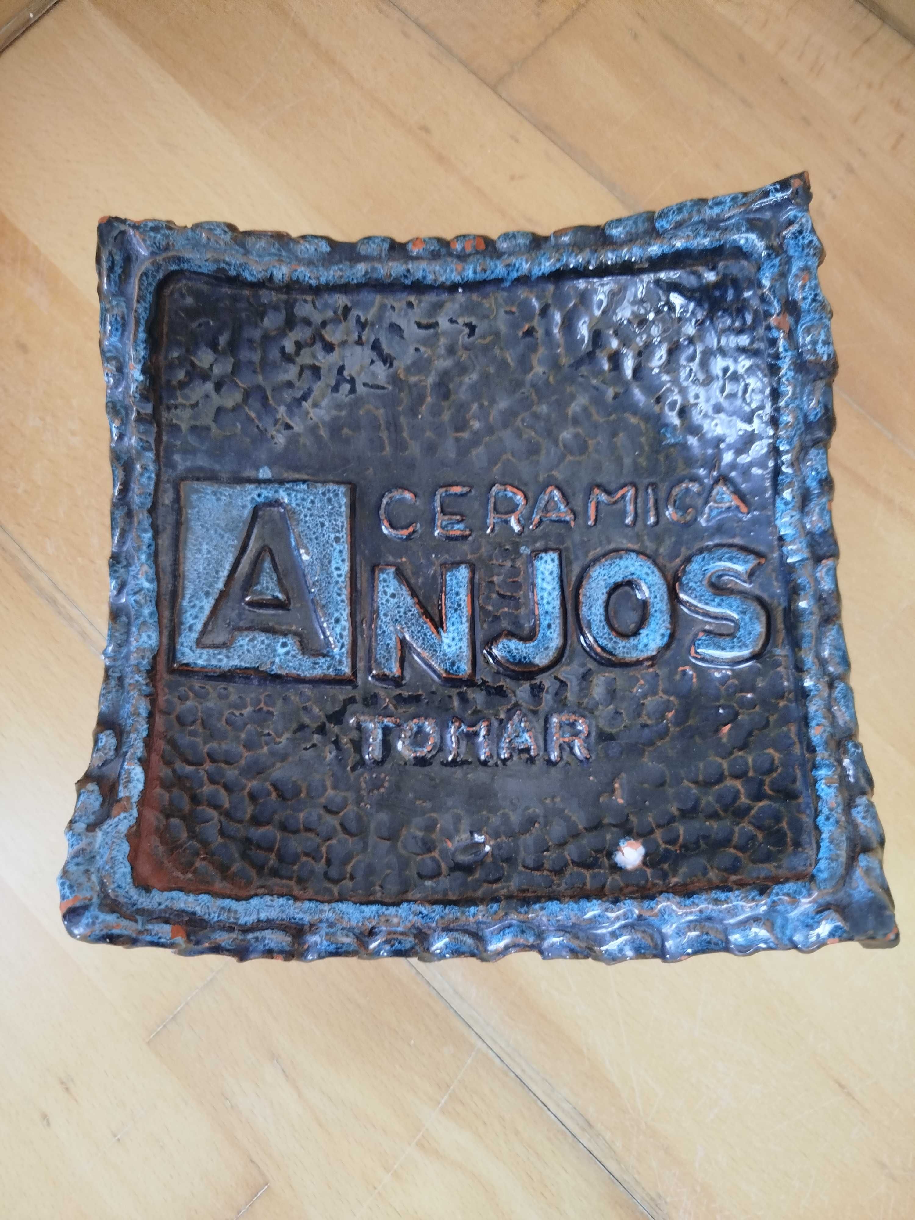 Antigo Cinzeiro ou Despeja Bolsos  "Cerâmica Anjos - Tomar"