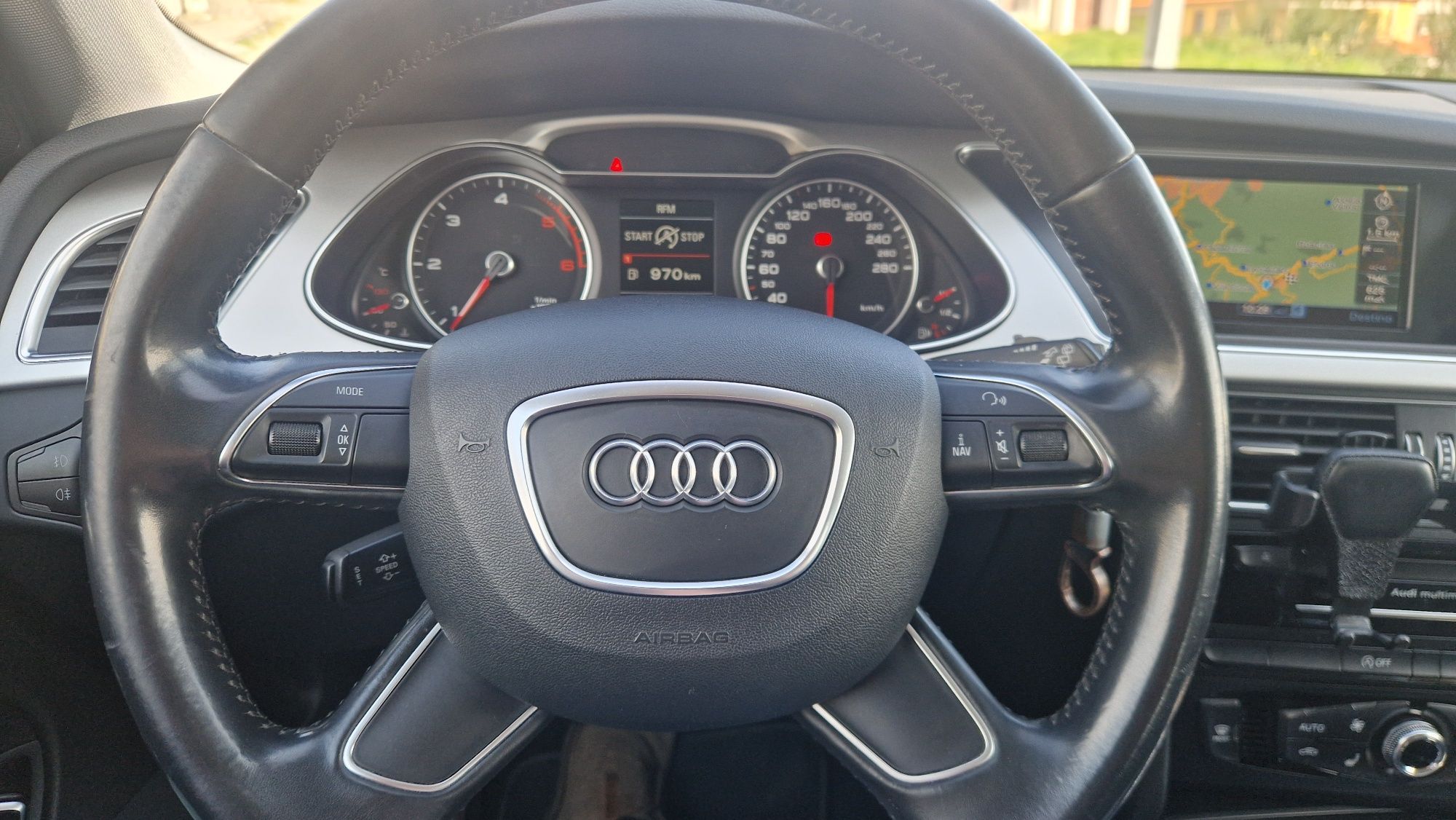 Vendo Audi A4 Avant (full extras)