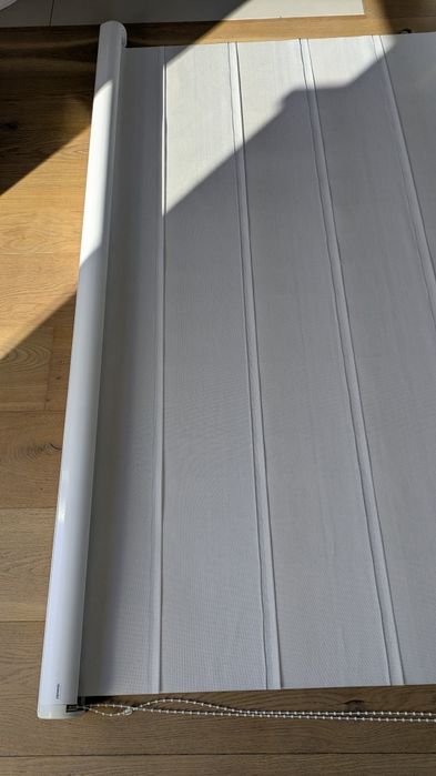 Rolety okienne materiałowe dzień / noc