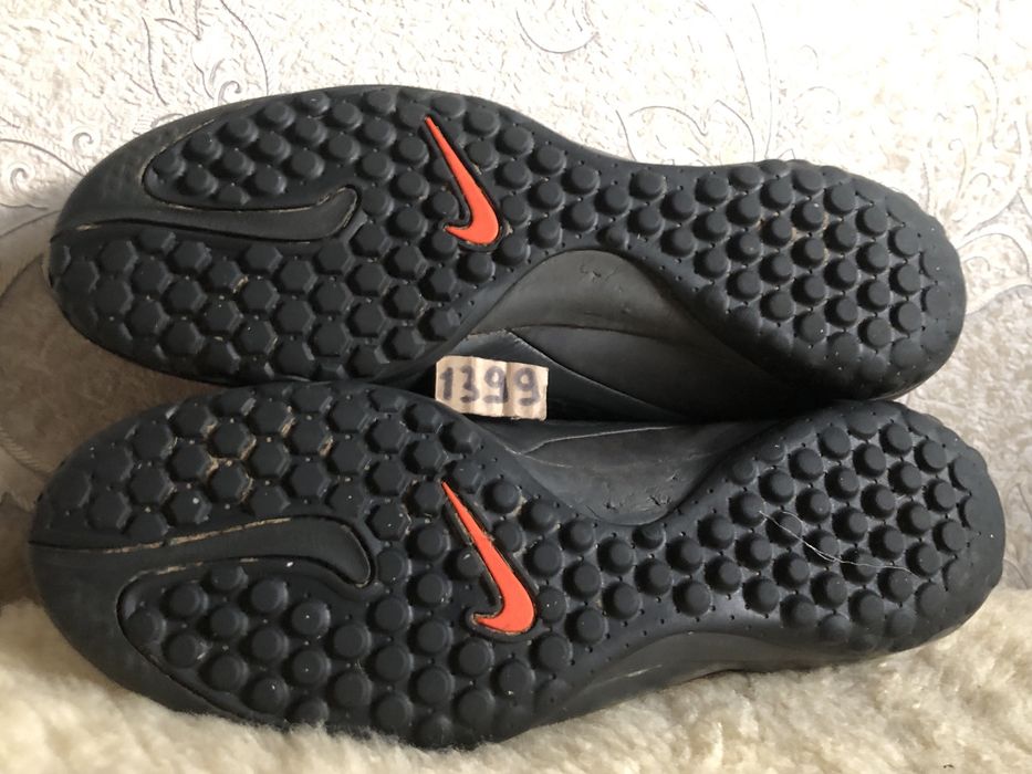 Оригінал! Сороконожки, футзалки Nike Hypervenom X 42 41,5 41 26,5 26