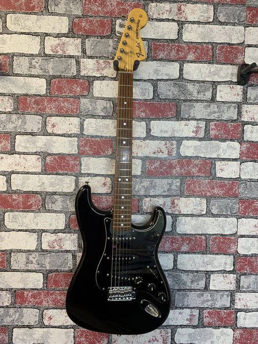 Електрогітара Fender JAPAN STRATOCASTER