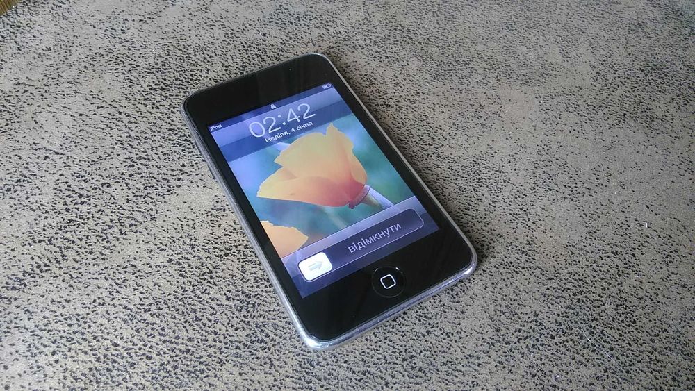 Apple Ipod A131'8 робочий незаблокований 32 ГБ з кабелем