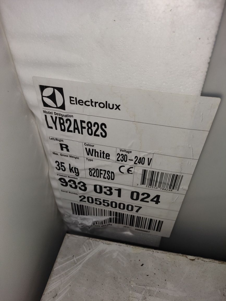 Zamrażarka Electrolux LYB2AF82S