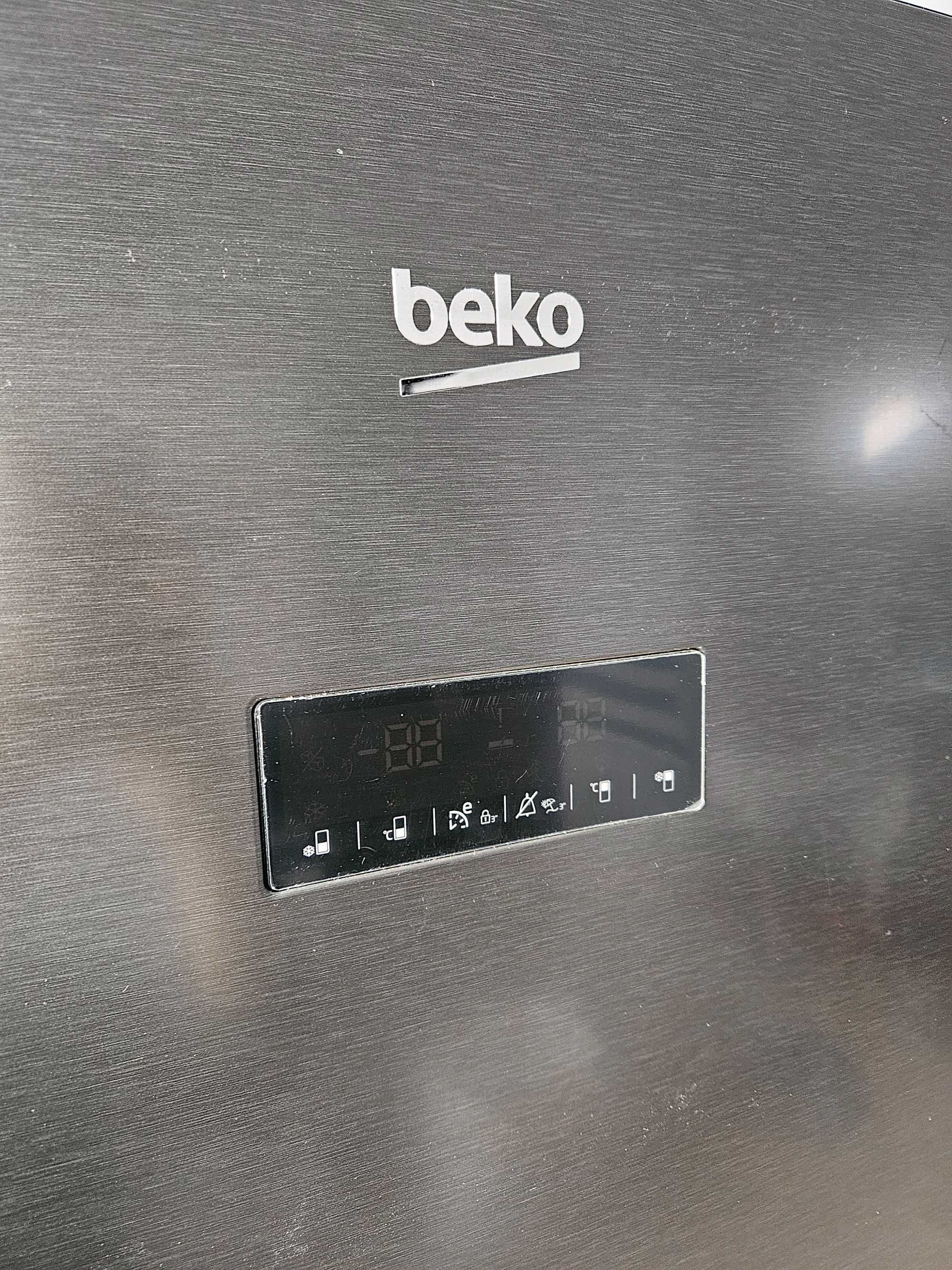 Lodówka BEKO CNA366E40XBRN No frost 185cm Ciemny Inox uszkodzona