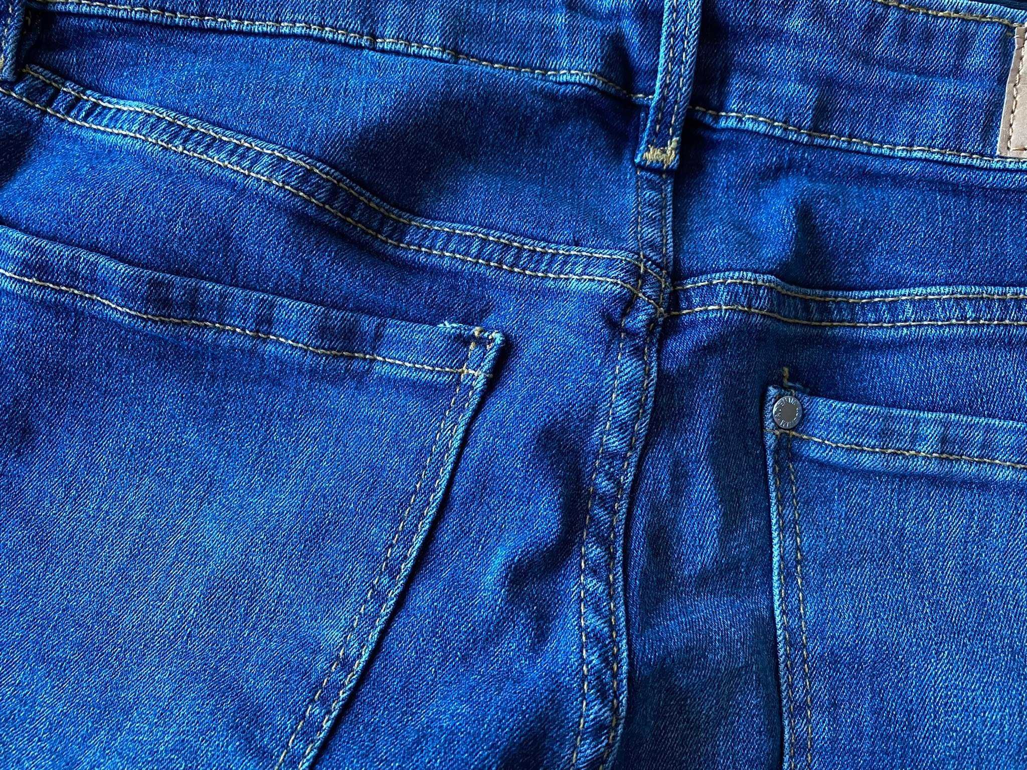 H&M Mama ciążowe szorty jeansowe