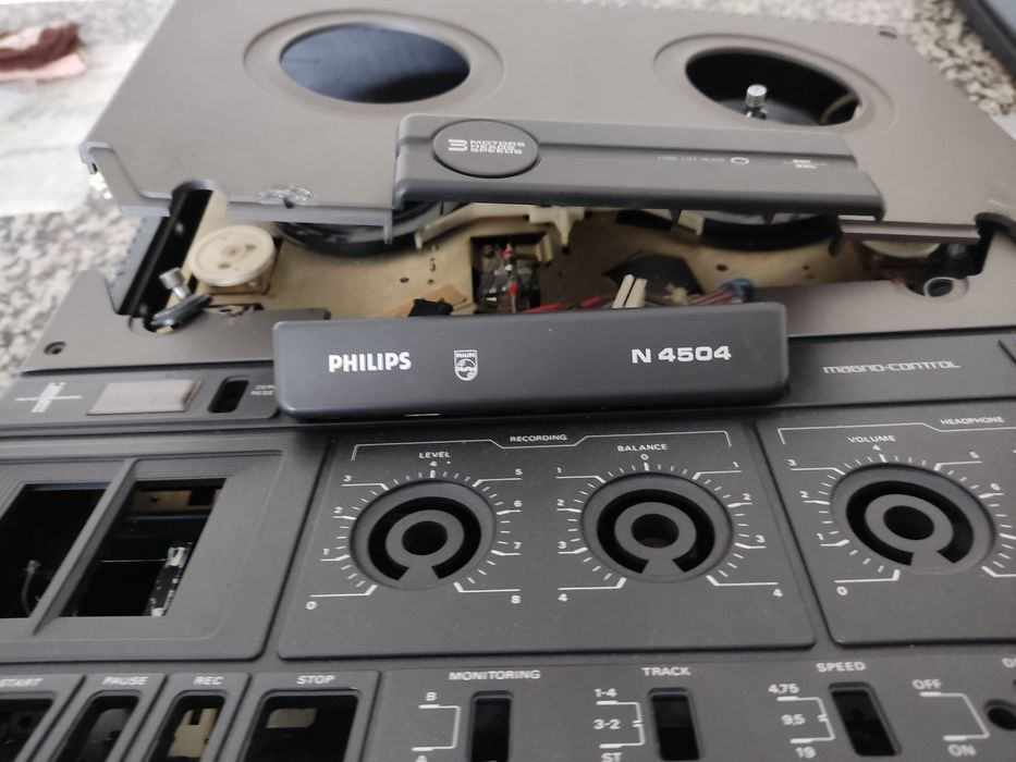 Philips N 4504 Reparo/Peças