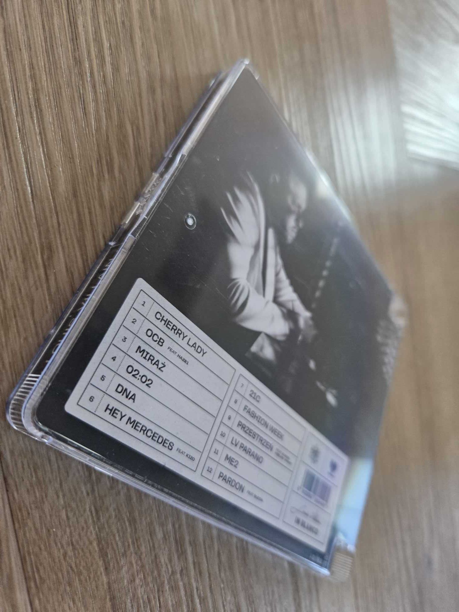 Louis Villain "In Blanco" + koszulka L + 3 wlepki - wersja preorder CD