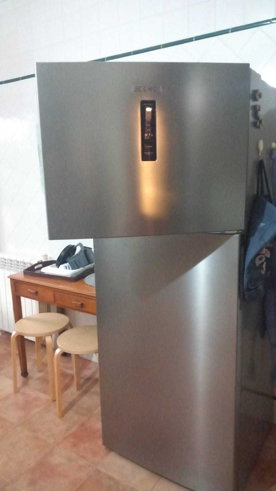 Frigorifico Combi Becken BC5189IX- Bom estado/ Usado
