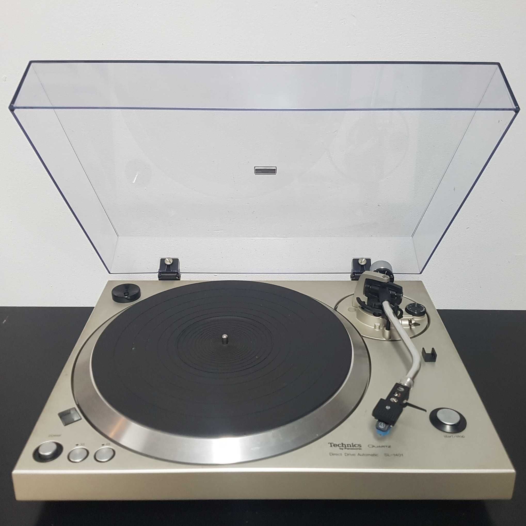 Technics SL-1401 Quartz-Locked Direct-Drive Semi-Automatic Turntable