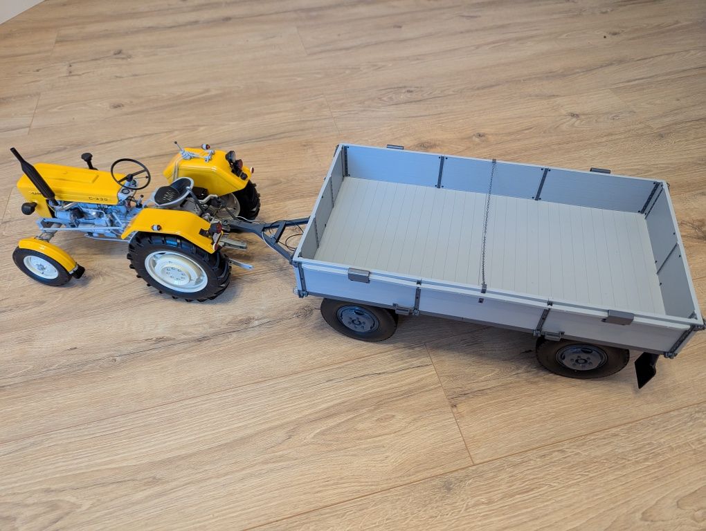 Ursus C-330 DeAgostini model 1:8