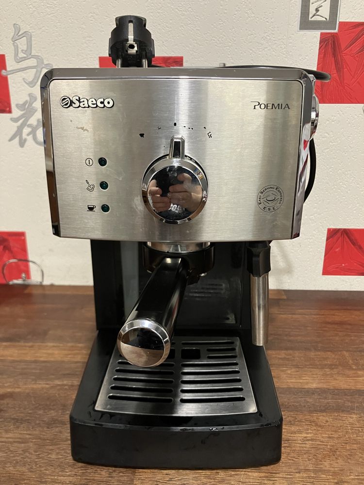 Ekspres kolbowy do kawy, Saeco HD 8325