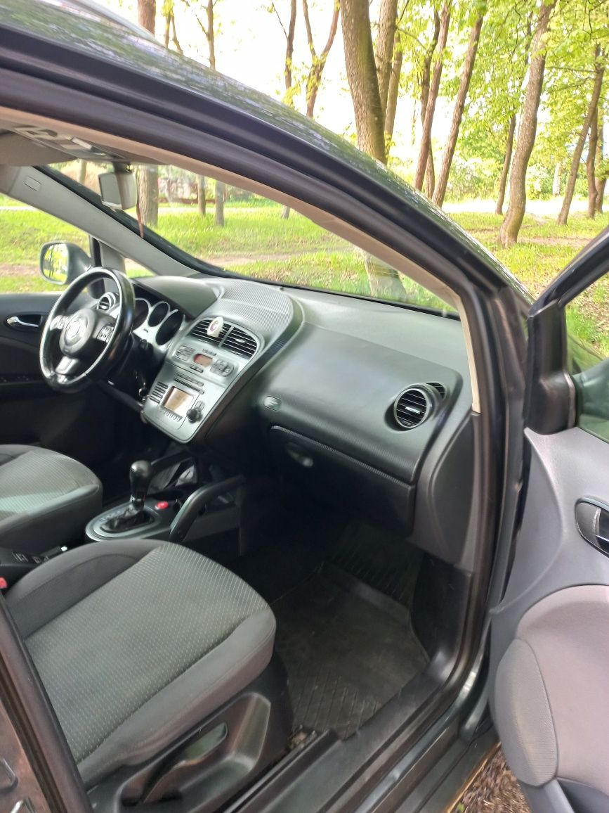 Sprzedam Seata altea XL 1.9 tdi Automat