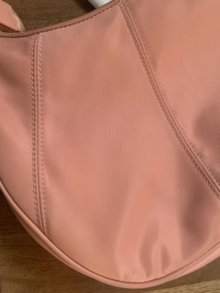 Torebka pinko half moon brzoskwiniowa polksiezyc unikat